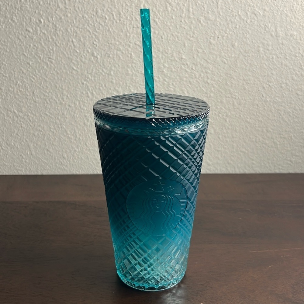 Starbucks 2023 Green Gradient Ombre Jeweled Grande Cold Plastic Cup Tumbler - Picture 1 of 5
